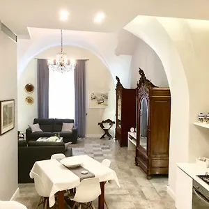 Dimora Del Papa Katania